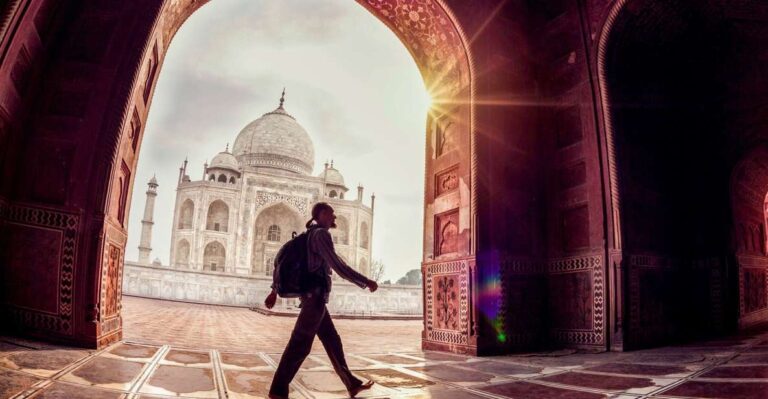 Taj Mahal Sunrise With Fatehpur Sikri Private Guided Tour
