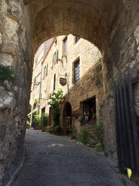 The Two Beautiful Cities of Albi and Cordes Sur Ciel - Common questions