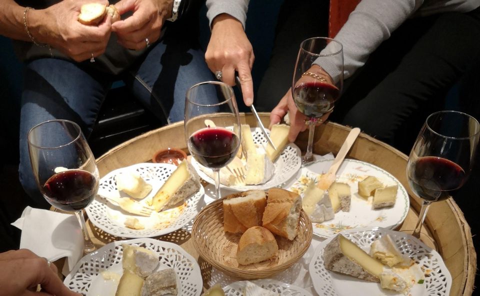 Wines and Cheeses Tasting Experience at Home - Instructor Information