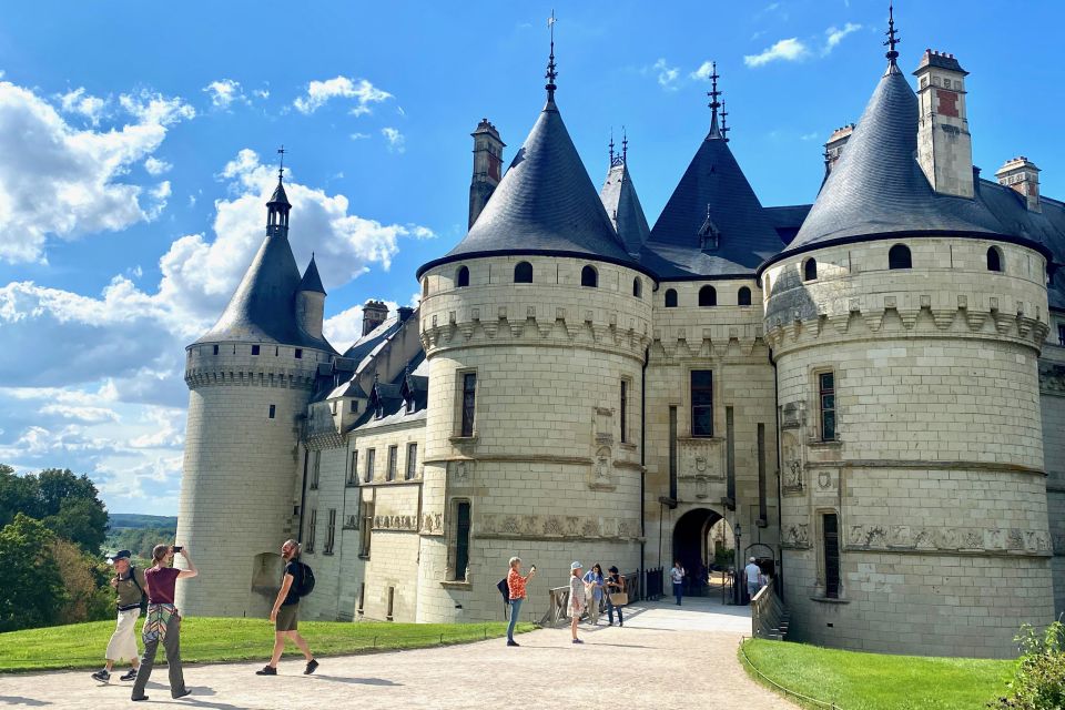 2-Day Private Top 6 Loire Valley Castles From Paris Mercedes - Accommodation Options and Transportation