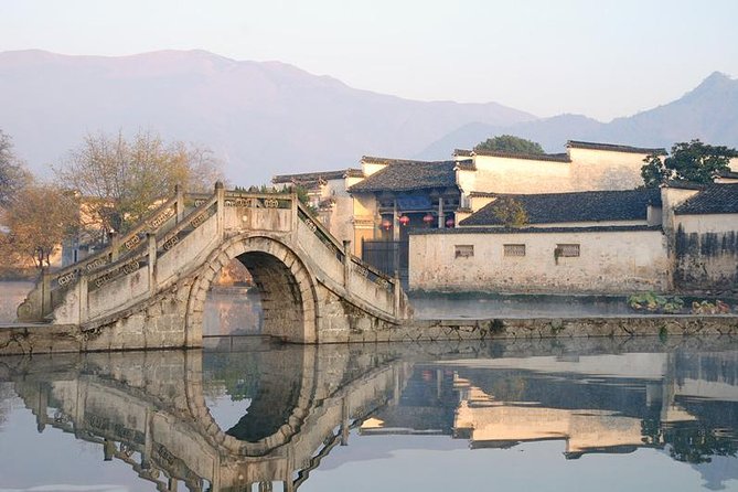 3-Day Yellow Mountains, Hongcun Village and Tunxi Ancient Street Private Tour - Inclusions and Services Provided