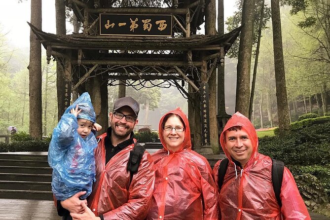 All-Inclusive Private Day Tour of Mount Qingcheng and Dujiangyan