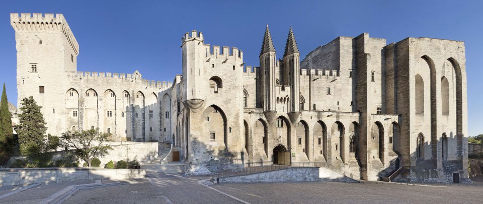 Churches of Provence & French Countryside Private Tour - Duration and Languages