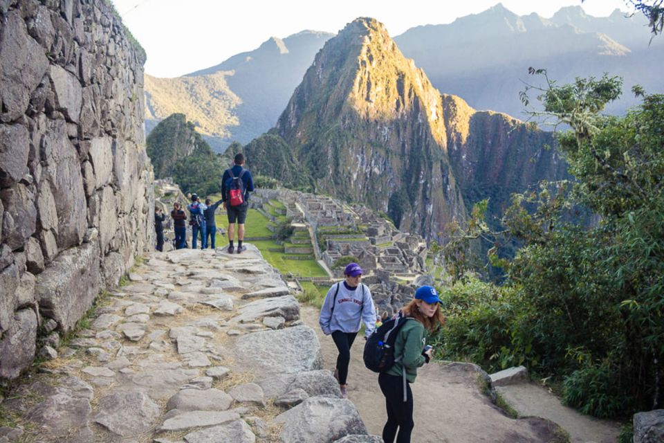 Cusco: Full-Day Trip to Machu Picchu With Hotel Transfers - Customer Reviews