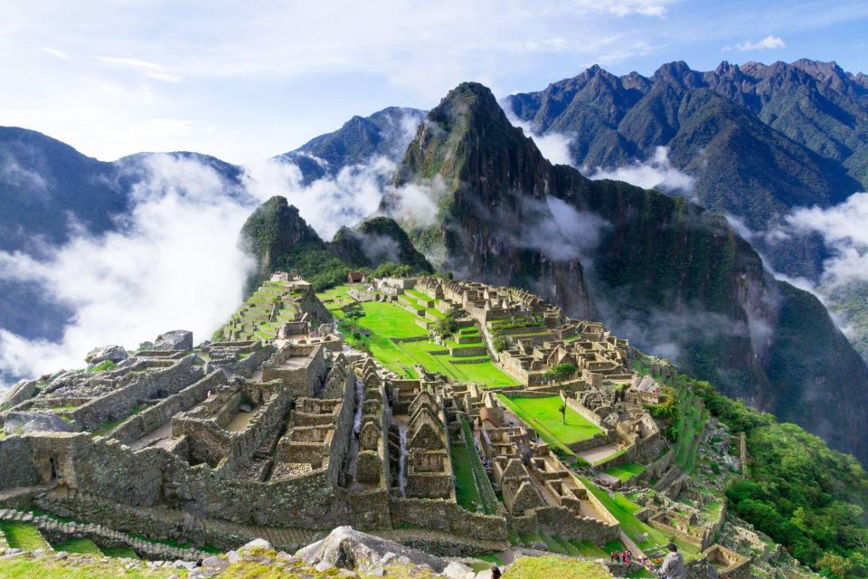 Cusco: Tour to Machupicchu With Rest in Aguas Calientes Town - Itinerary