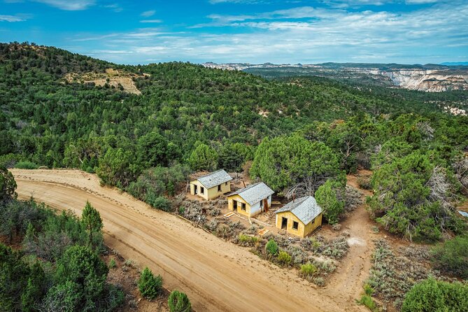 East Zion: Abandoned Mine Guided Hike - Scenic Backcountry Views