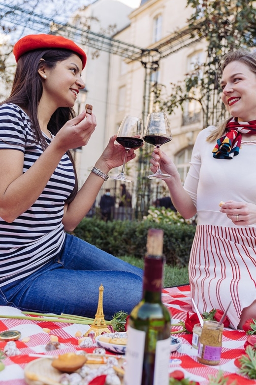 First Day in Paris: Landmarks🗼 Food 🍷🧀 & Local Secrets 🤫 - Wine and Cheese Picnic