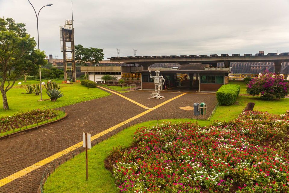 Foz Do Iguaçu: Itaipu Hydroelectric Dam - Operational History and Records