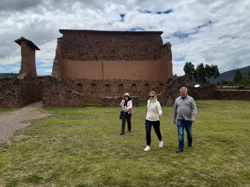 From Cusco: Lake Titicaca With a Visit to Uros and Taquile - Includes