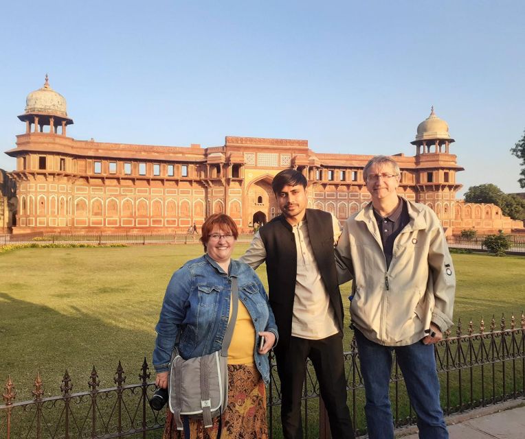 From Delhi: Agra Tour by Gatiman Express - Full Description
