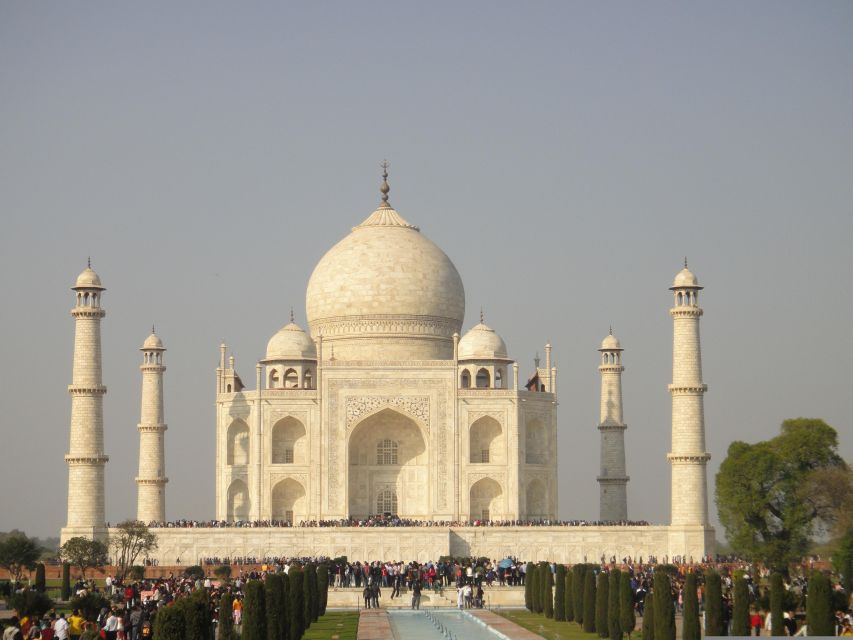 From Delhi: Taj Mahal Shared Group Tour - Tour Experience