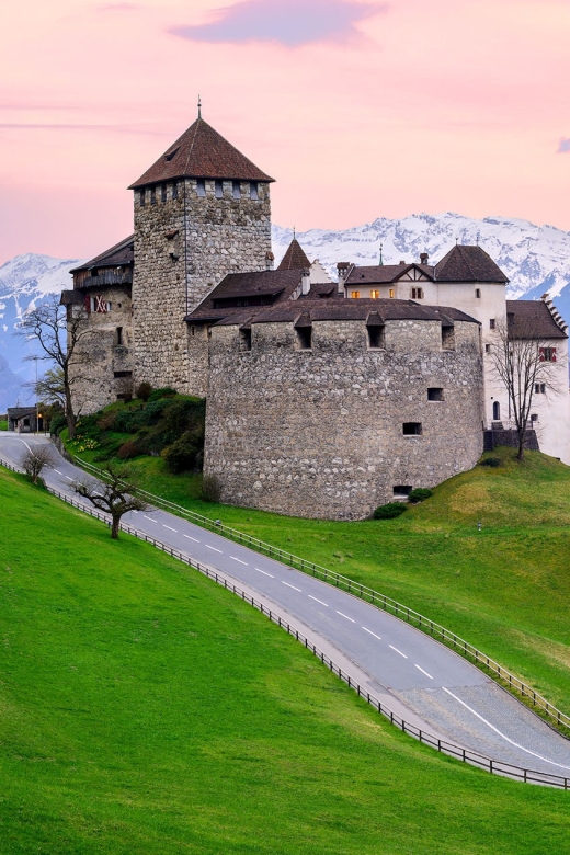 From Zurich: Private 4 Countries in 1 Full-Day Tour - Booking Information