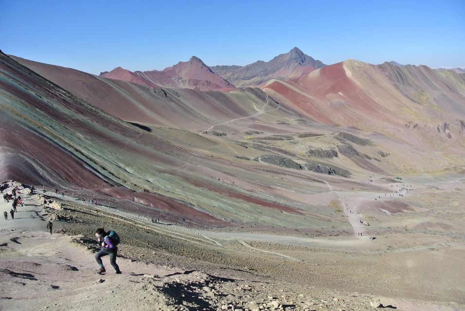 Full Day Rainbow Mountain and Red Valley – Private Service - Description