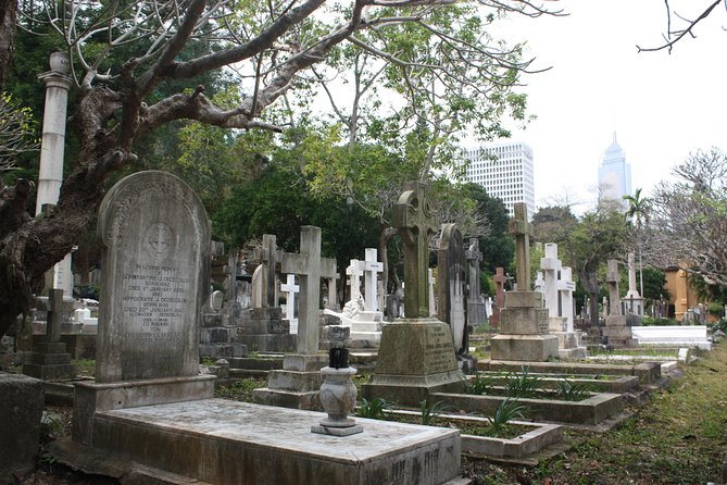 Hong Kong Private Guided Cemeteries Tour  - Hong Kong SAR - Historical Insights