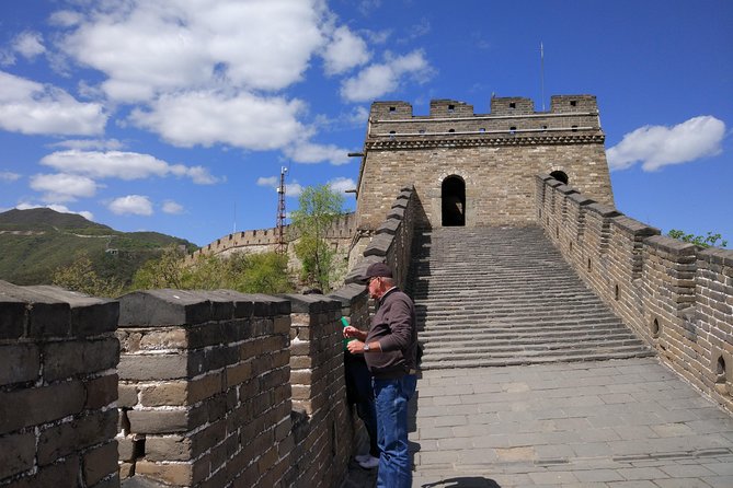 Mini Group: Half-Day Great Wall at Mutianyu Hiking Tour - Expectations and Guidelines
