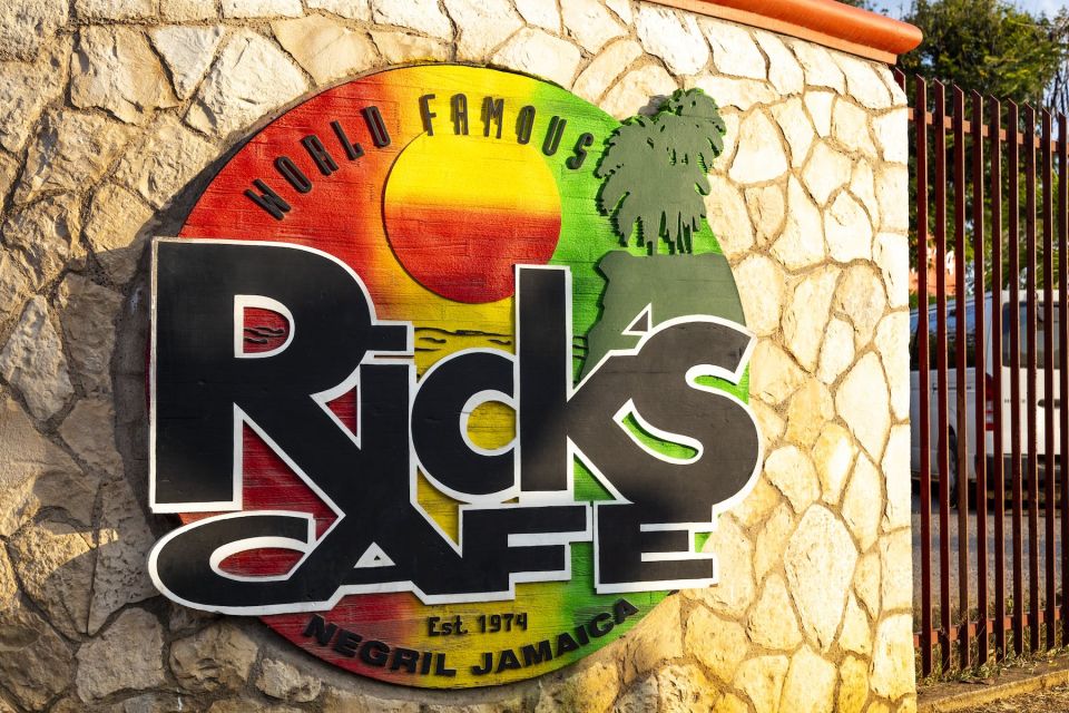 Montego Bay: Seven Miles Beach and Ricks Café Sunset View - Customer Feedback