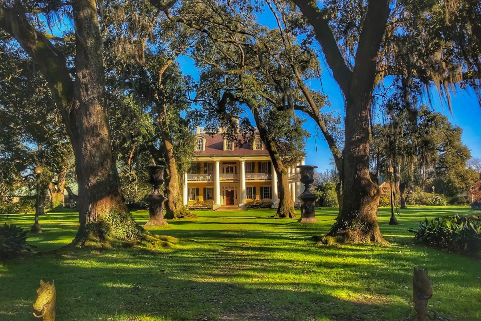 New Orleans: Destrehan Plantation, Houmas House & Lunch - Comfortable Transportation