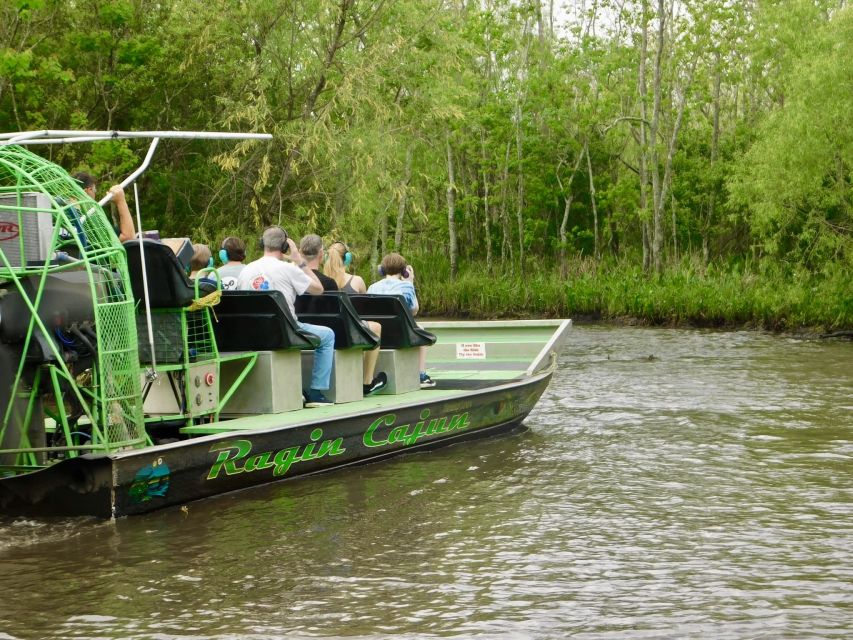 New Orleans: Oak Alley or Laura Plantation & Airboat Tour - Tour Highlights