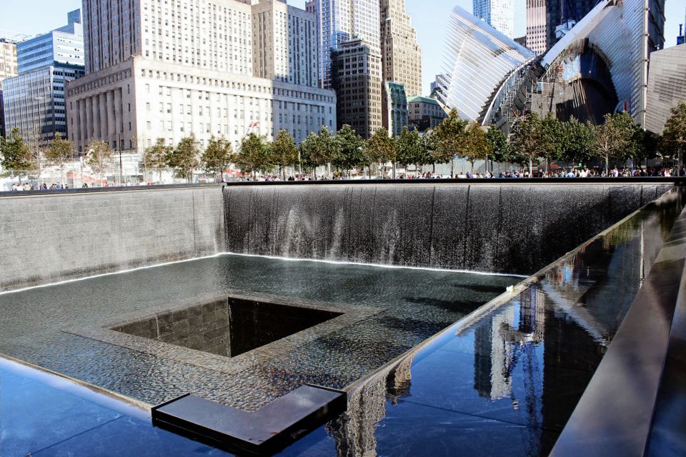 New York City: 9/11 Memorial and Ground Zero Private Tour - Tour Experience
