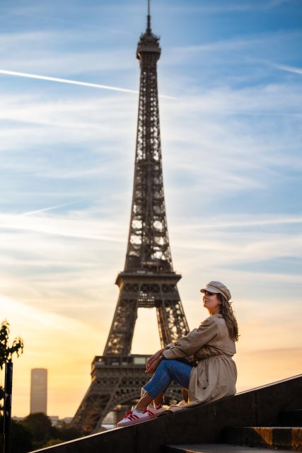 Paris: Private Flying-dress Photoshoot @jonadress - Duration: 15 Minutes - 1 Hour