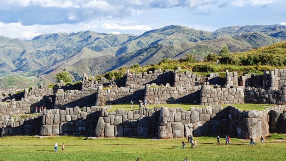 Private Service Sacred Valley-MachuPicchu-Humantay Lake | 6D - Day 1: City Tour Cusco