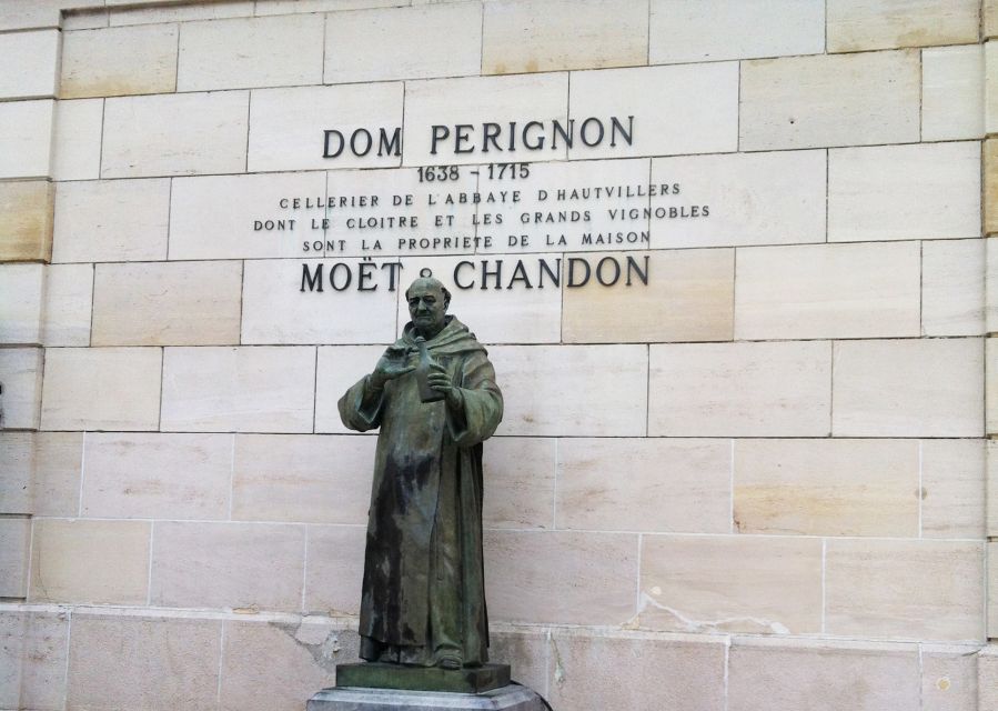 Reims/Epernay: Private Moet & Chandon Winery Tour & Tastings - Tour Highlights