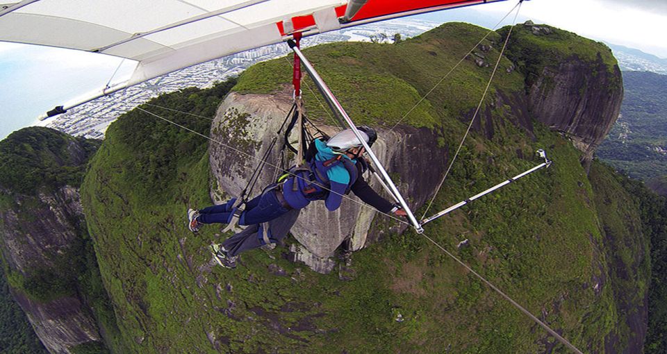 Rio De Janeiro: Hang Gliding or Paragliding Flight - Safety and Equipment Standards