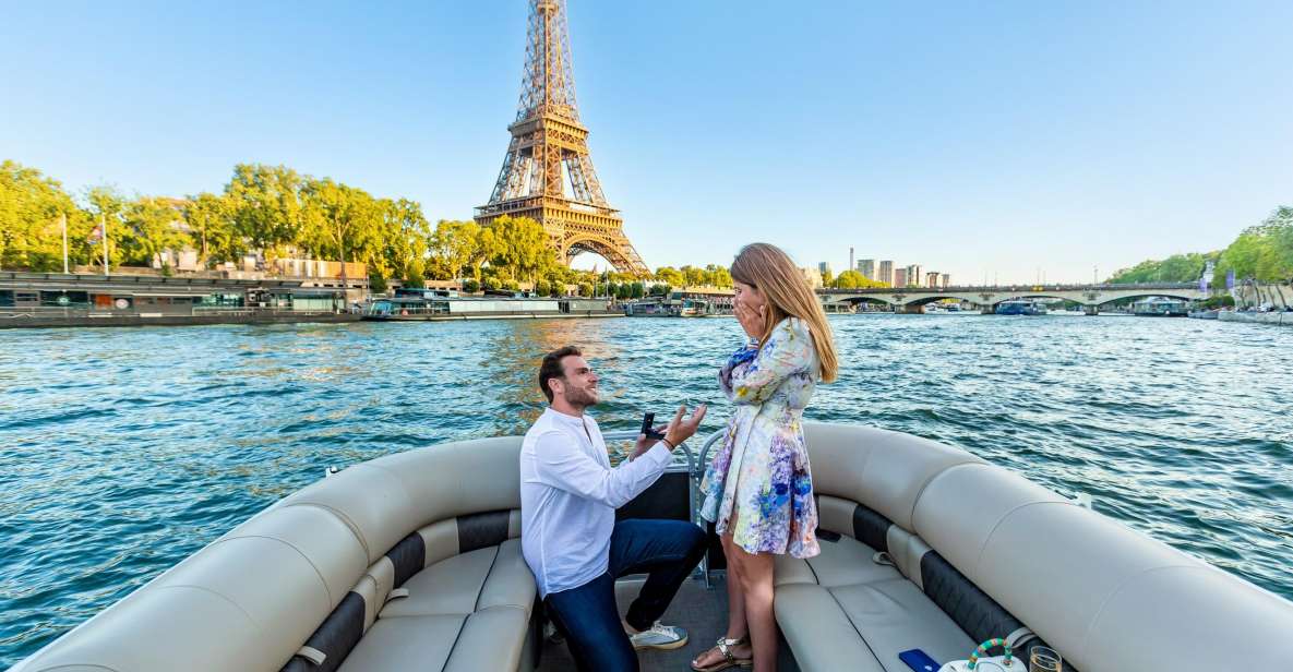 Romantic Photo Shooting on a Private Boat in Paris - Meeting Point and Directions