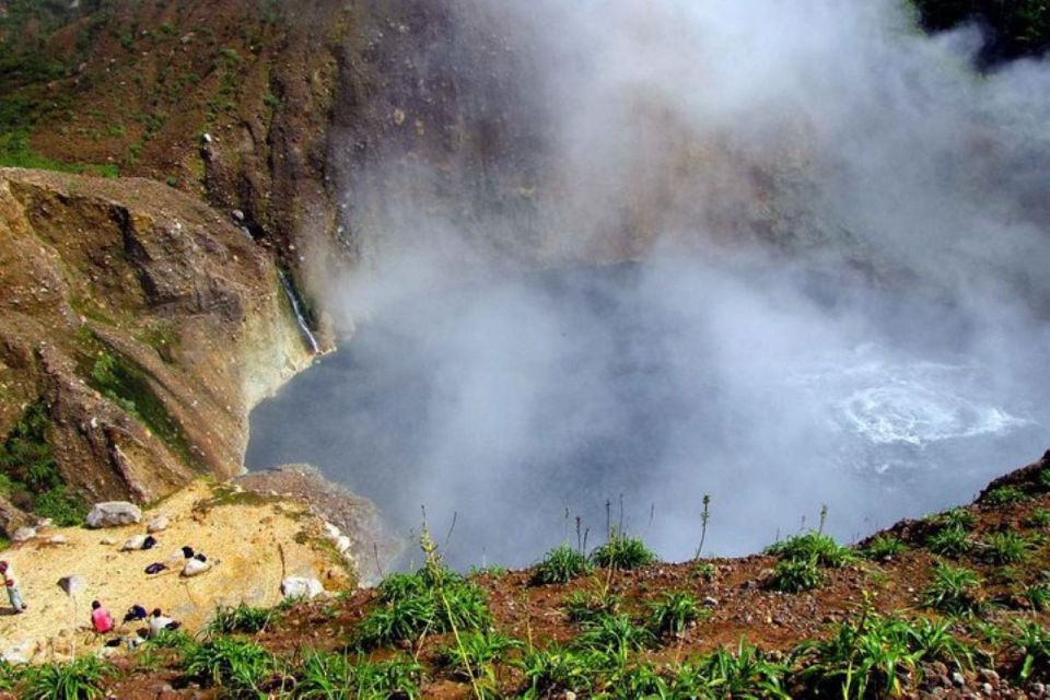 Roseau: Boiling Lake Challenge Hiking Tour With Local Guide - Highlights