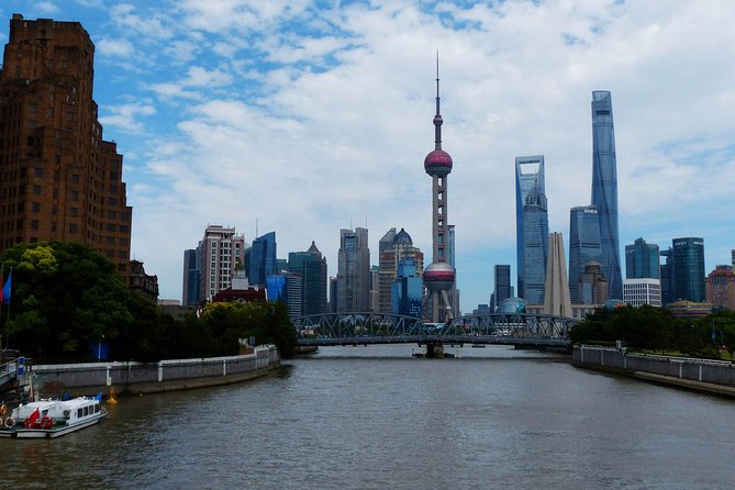 Shanghai Half Day Morning or Afternoon Sightseeing Tour - Tour Guide Experience