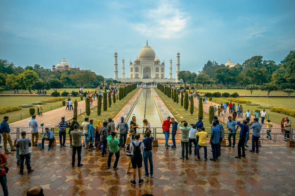 Taj Mahal: Shared Group Tour With Transfer From New Delhi - Logistics