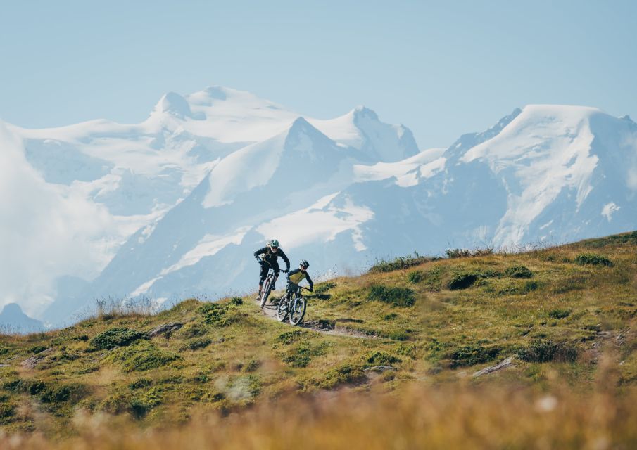 The Most Beautiful Mountain Lakes by Mountain Bike - Duration and Schedule