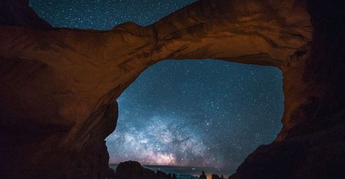 The Windows in Arches: Guided Astro-Photo & Stargazing Hike - Tour Highlights