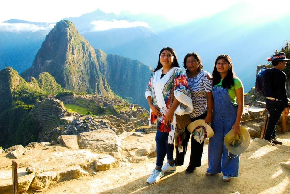 Tour Machu Picchu 2D 1N+Train, Hotel Breakfast, Ticket and Guide - Detailed Itinerary and Inclusions