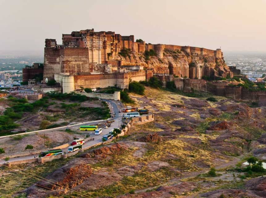 4 Night 5 Days Udaipur And Jodhpur Tour By Car & Driver - Day 3-4: Kumbhalgarh Fort, Ranakpur, Jodhpur City Tour