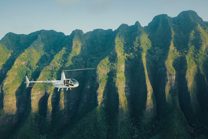 60 Minutes SHARED Helicopter Tour in Honolulu - What to Bring