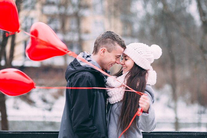 Adelaides Amorous Odyssey: Exploring Love Stories on Foot - Love and History Collide in Adelaide