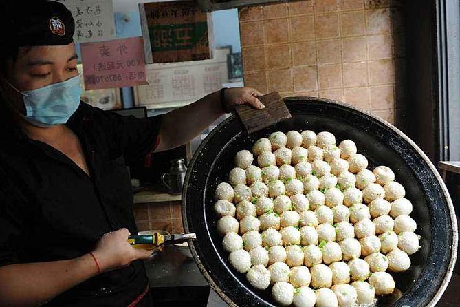 Authentic Local Food Tour in Central Shanghai - Customer Feedback and Reviews