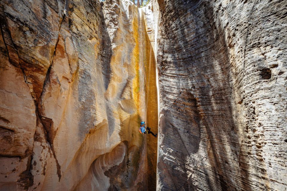 East Zion: Stone Hollow Full-day Canyoneering Tour - Guide Insights and Route Information