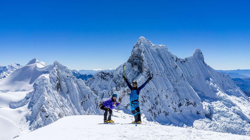 From Ancash: Aventure and Climbing Nevado Pisco |3D-2N| - Common questions