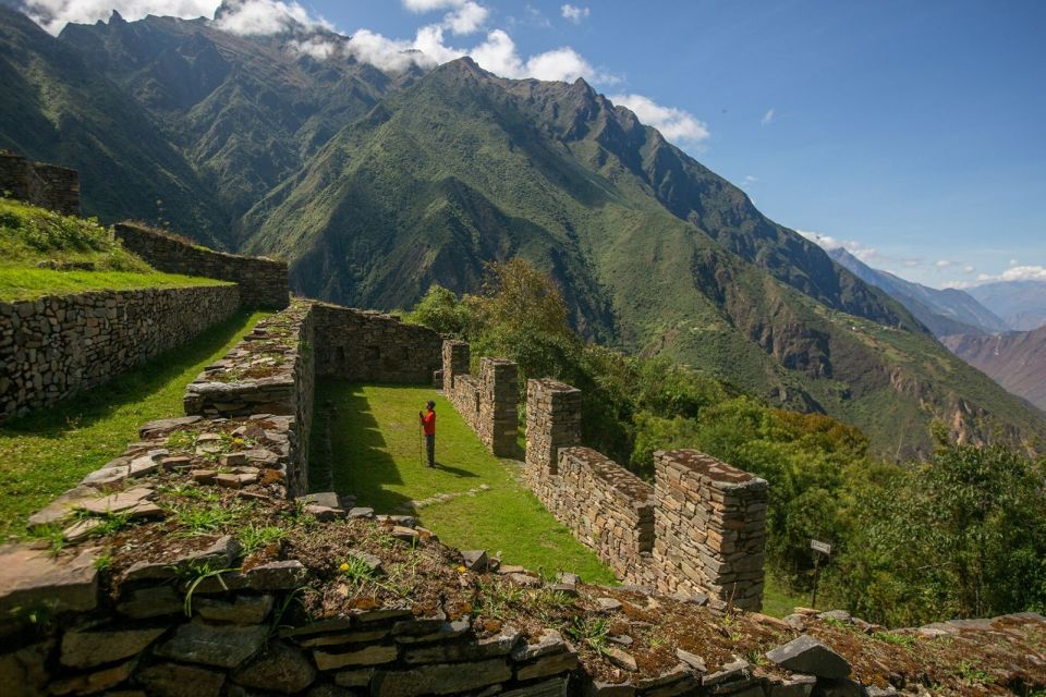 From Cusco: Trekking to Choquequirao 4days/3nights With Meal - Small Group Experience