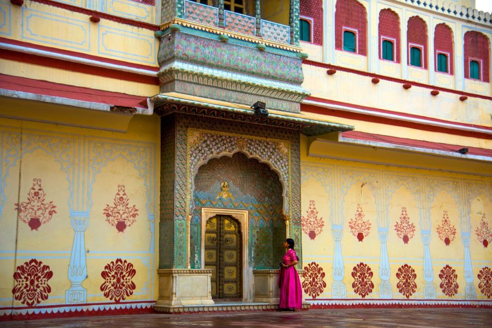 From Delhi: Private Jaipur & Amber Fort Guided Tour by Car - Inclusions