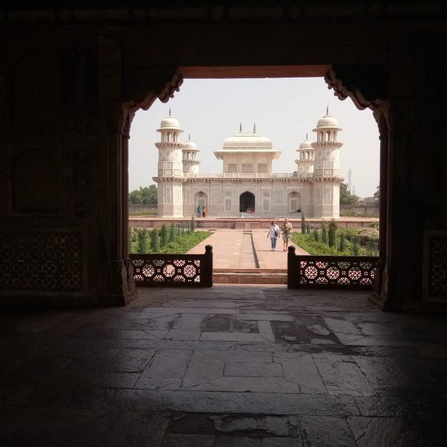 From Delhi: Private Taj Mahal & Agra Fort Day Trip by Car - Important Information