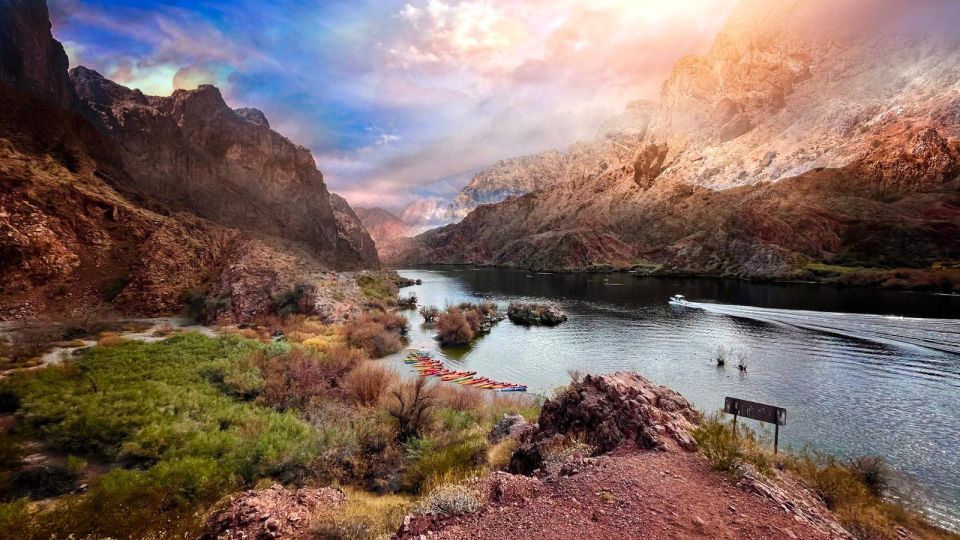 From Las Vegas: Moonlight Kayak Tour in the Black Canyon - Meeting Point