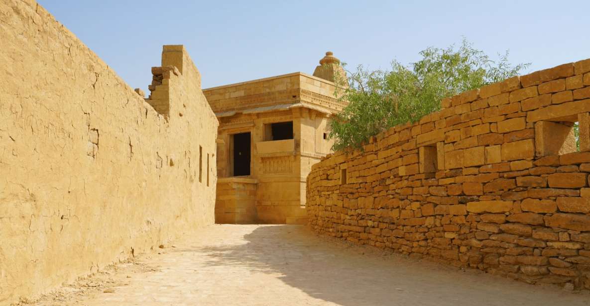 Ghost Village in Jaisalmer Tour(Guided Half Day Tour by Car) - Background