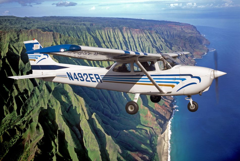 Lihue: Private Scenic Flight Over Kauai - Meeting Point