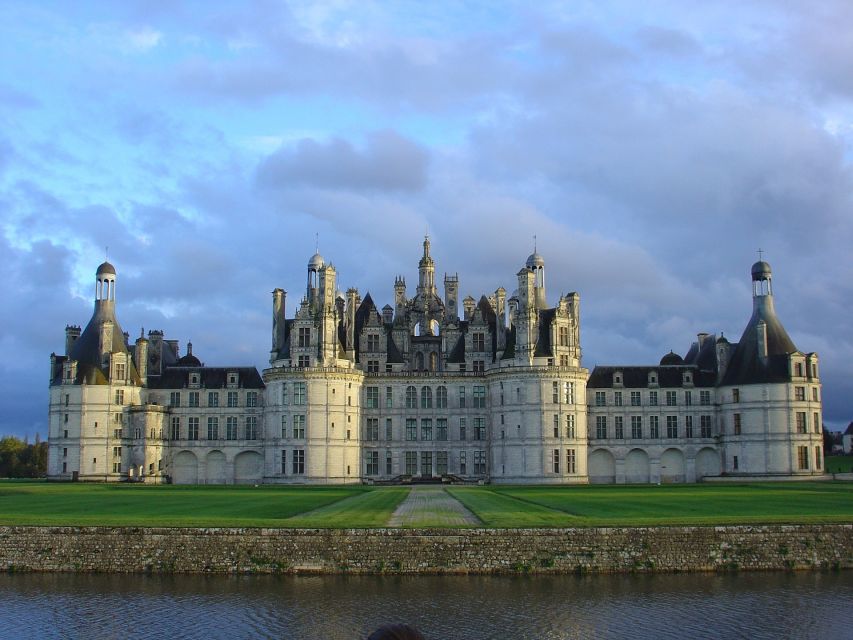 Loire Valley Castles Private Tour From Paris/skip-the-line - Background Information