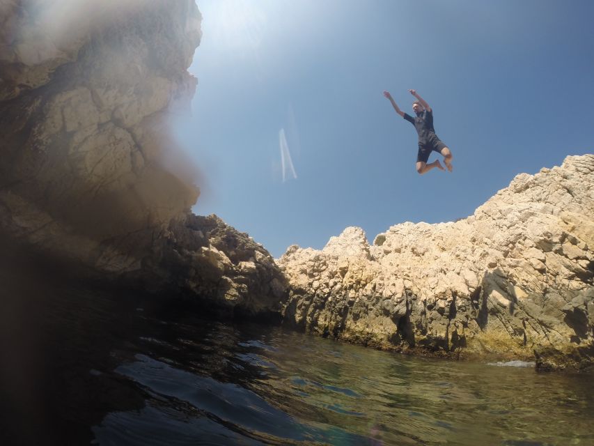 Marseille: Endoume Snorkeling Adventure With Snacks & Drinks - Meeting Point and Important Information