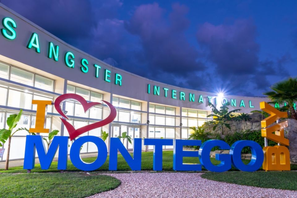 Montego Bay: Airport to Riu Ocho Rios Resort Transfer - Inclusions