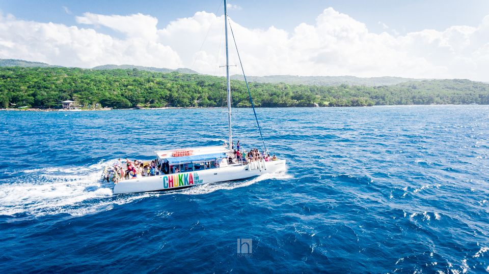 Montego Bay: Dunns Catamaran Sail & Snorkel With Zipline - What to Bring